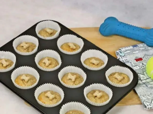 Banana pupcakes